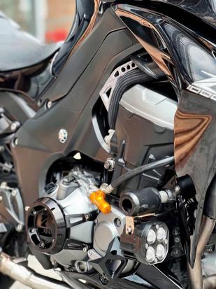Cần bán xe KAWASAKI Z1000 ABS