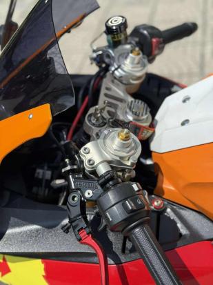 Cần bán, bán xe CBR 250RR