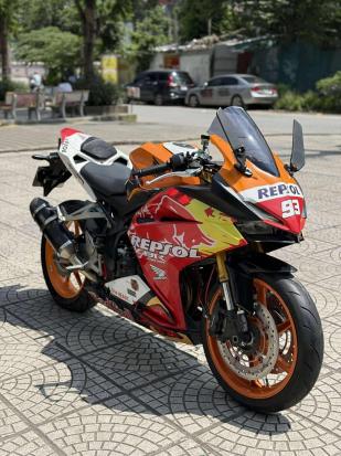 Cần bán, bán xe CBR 250RR