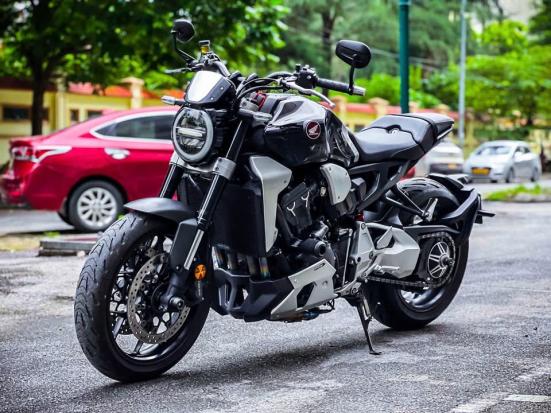 Cần bán Honda CB1000R Neo Sport - Date 2019 chính chủ biển số Hà Nội