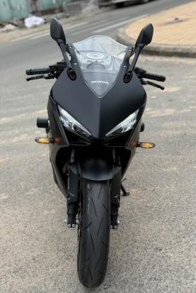 Cần bán, bán xe CBR650R - E Clutch