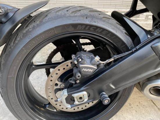 Cần bán TRIUMPH TRIDENT 660 ĐỜI 2022