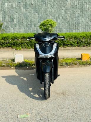 Cần bán, bán xe SH150 2022