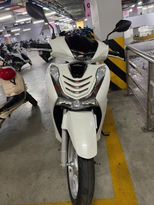 Cần bán xe Honda SH 125 CBS 2024 màu trắng