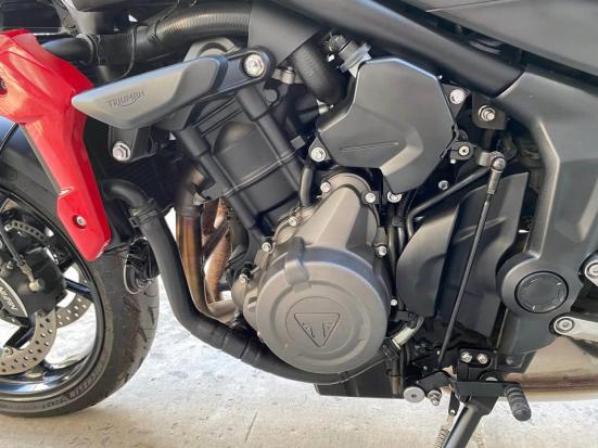 Cần bán TRIUMPH TRIDENT 660 ĐỜI 2022