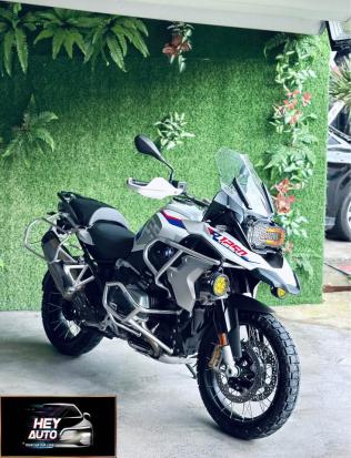 Cần bán BMW R1250 GS phiên bản Rallye