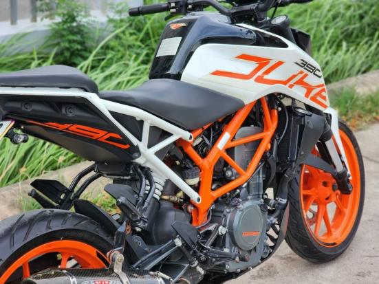 Cần bán KTM Duke 390 ABS ga điện 2018