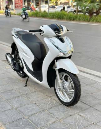 Cần bán xe Honda SH125 CBS 2021