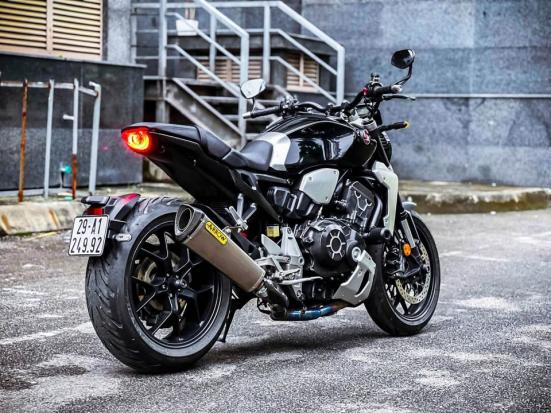 Cần bán Honda CB1000R Neo Sport - Date 2019 chính chủ biển số Hà Nội