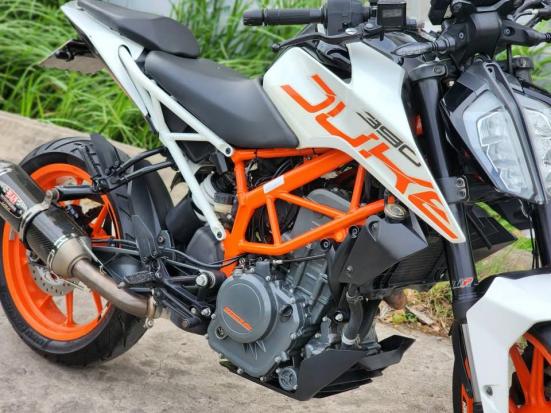 Cần bán KTM Duke 390 ABS ga điện 2018
