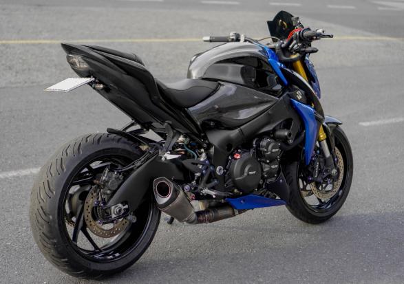 Cần bán Suzuki GSX S1000 - Naked bike siêu mượt