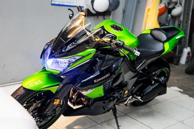 Cần bán xe Kawasaki Z1000 2011