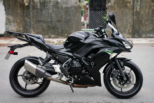 Cần bán Kawasaki Ninja 650 black Bi mẫu mới