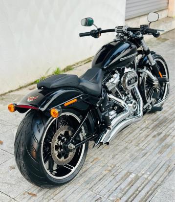 Cần bán Harley Davidson Breakout 2019