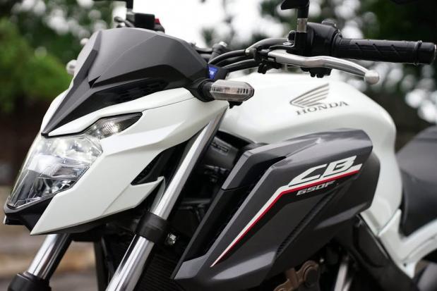 Cần bán HONDA CB650F MODEL 2018