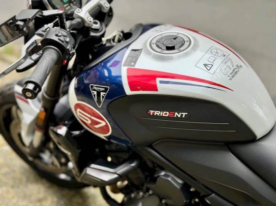 Cần bán Triumph Trident 660 2024 phiên bản đặc biệt Triple Tribute Edition