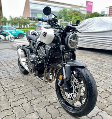Cần bán Honda CB1000R Neo ABS Date 2020