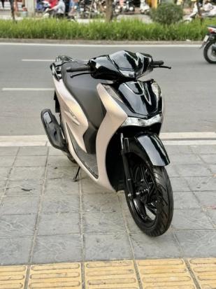 Cần bán xe Honda SH150 CBS 2022 màu đen