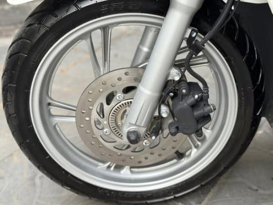 Cần bán SH 125 ABS 2025 màu trắng đen siêu lượt Likeenew chính chủ