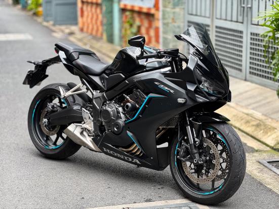 Cần bán xe HONDA CBR650R 2023