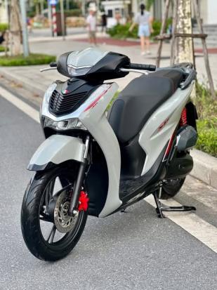 Cần bán xe Honda SH 125 Abs Xi Măng 2025 siêu mới