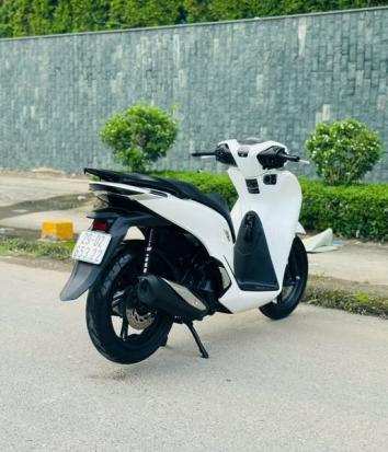 Cần bán, bán xe SH125 2022