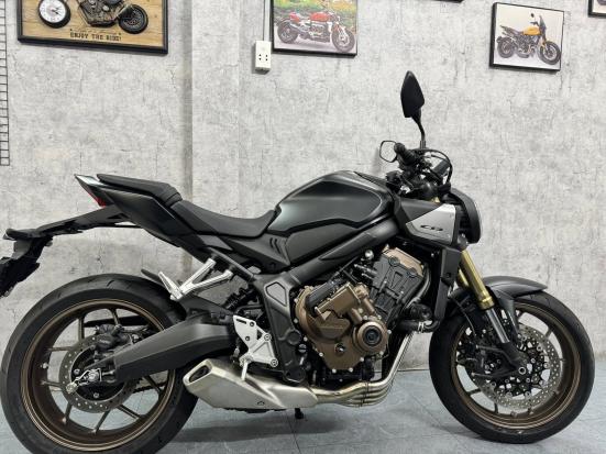 Cần bán xe Honda CB650 2025