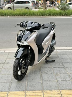 Cần bán xe Honda SH150 CBS 2022 màu đen
