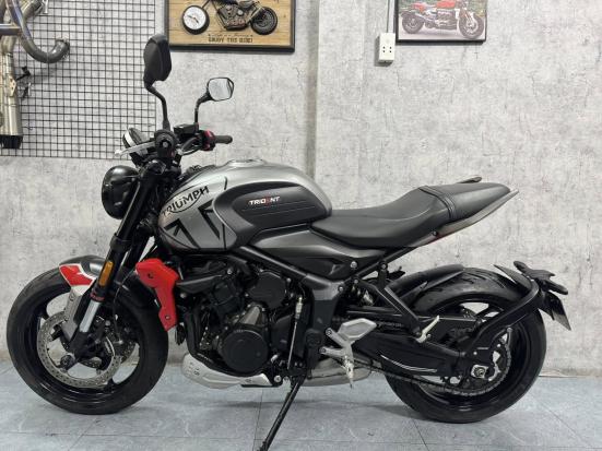 Cần bán xe Triumph Trident660