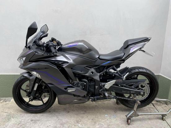 Cần bán Kawasaki ZX25R MODEL 2022