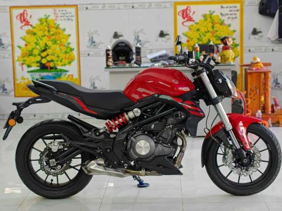 Cần bán Benelli 302s abs