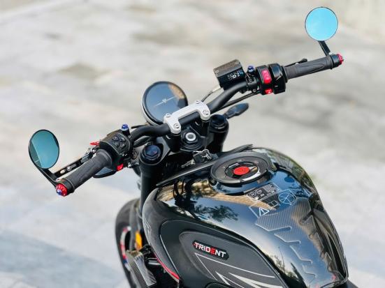 Cần bán Triumph Trident 660 abs date 22