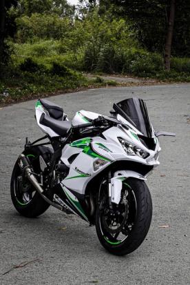 Cần bán Kawasaki ZX6R