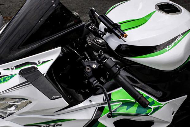 Cần bán Kawasaki ZX6R