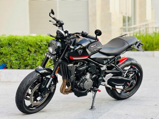 Cần bán Triumph Trident 660 abs date 22