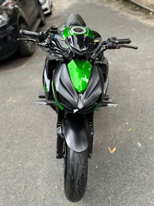 Cần bán Kawasaki Z1000 bản R 2020