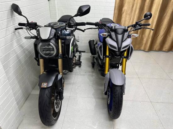 Cần bán Honda CB650 - 1 Chủ Đập Thùng Duy Nhất Tháng 8/2022