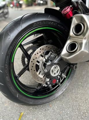 Cần bán Kawasaki Z1000 bản R 2020