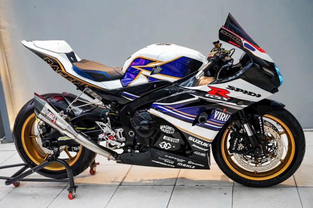 Cần bán SUZUKI GSXR1000 2017