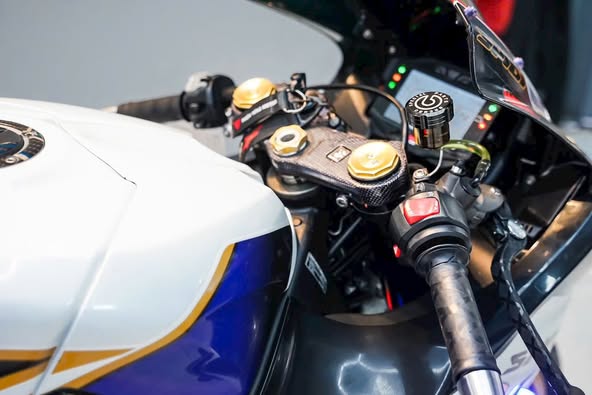 Cần bán SUZUKI GSXR1000 2017