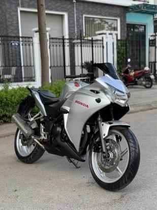 Cần bán, bán xe Honda CBR250R