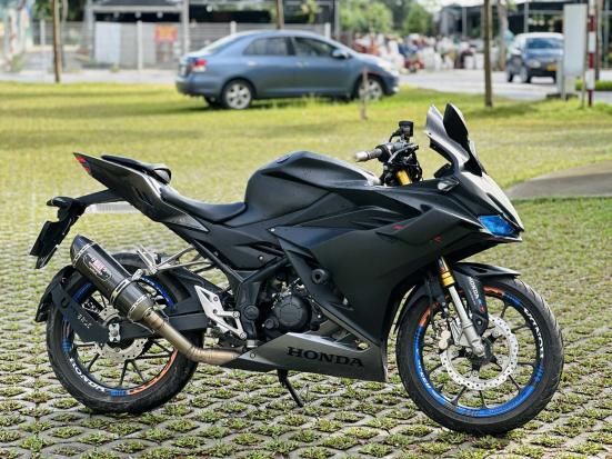Cần bán xe Honda CBR 2022