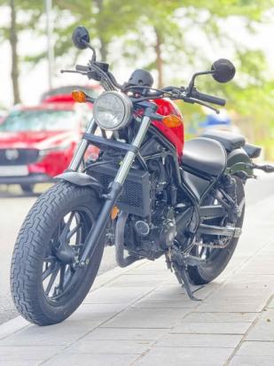 Cần bán xe máy phân khúc 300-400cc