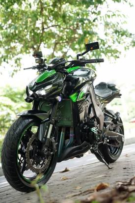 Cần bán Kawasaki Z1000 ABS 2017 màu xanh đen