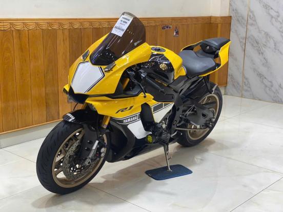 Bán xe YAMAHA R1 60th ANIVERSARY 2016