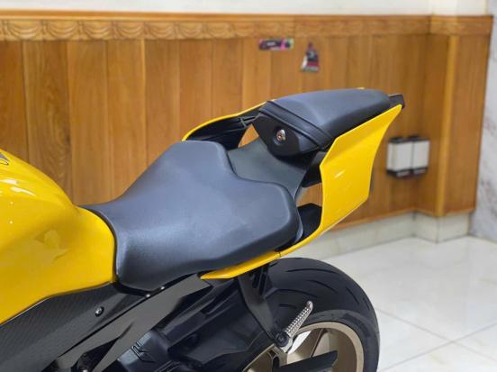 Bán xe YAMAHA R1 60th ANIVERSARY 2016