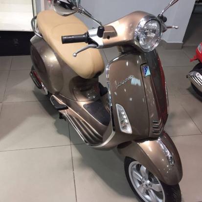 Bán xe Vespa tại hcm miễn phí trước bạ và biển số