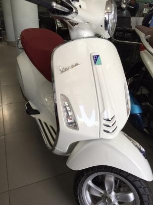 Bán xe Vespa tại hcm miễn phí trước bạ và biển số