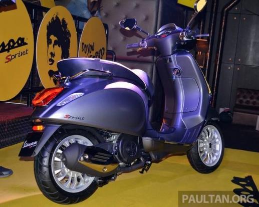 Bán trả góp Vespa Sprint tại Bình Dương