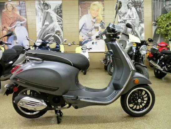 Mua ngay xe Vespa Primavera - giảm 6.300.000 đồng